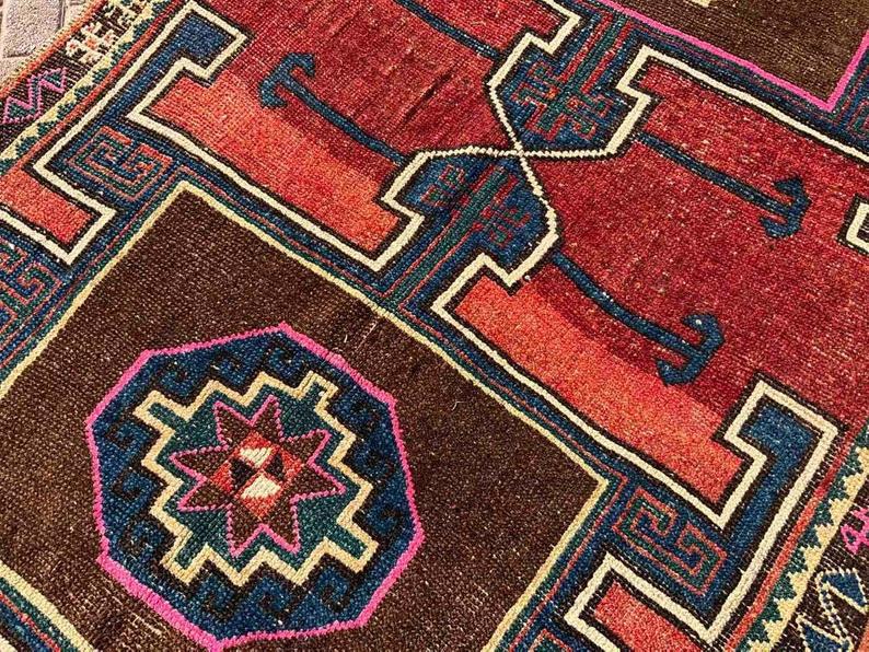 Vintage Hand Knotted Turkish Wool Rug 254 x 149 cm