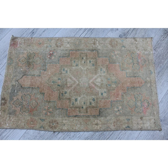 Vintage Hand-Knotted Turkish Wool Rug 41cm x 68cm