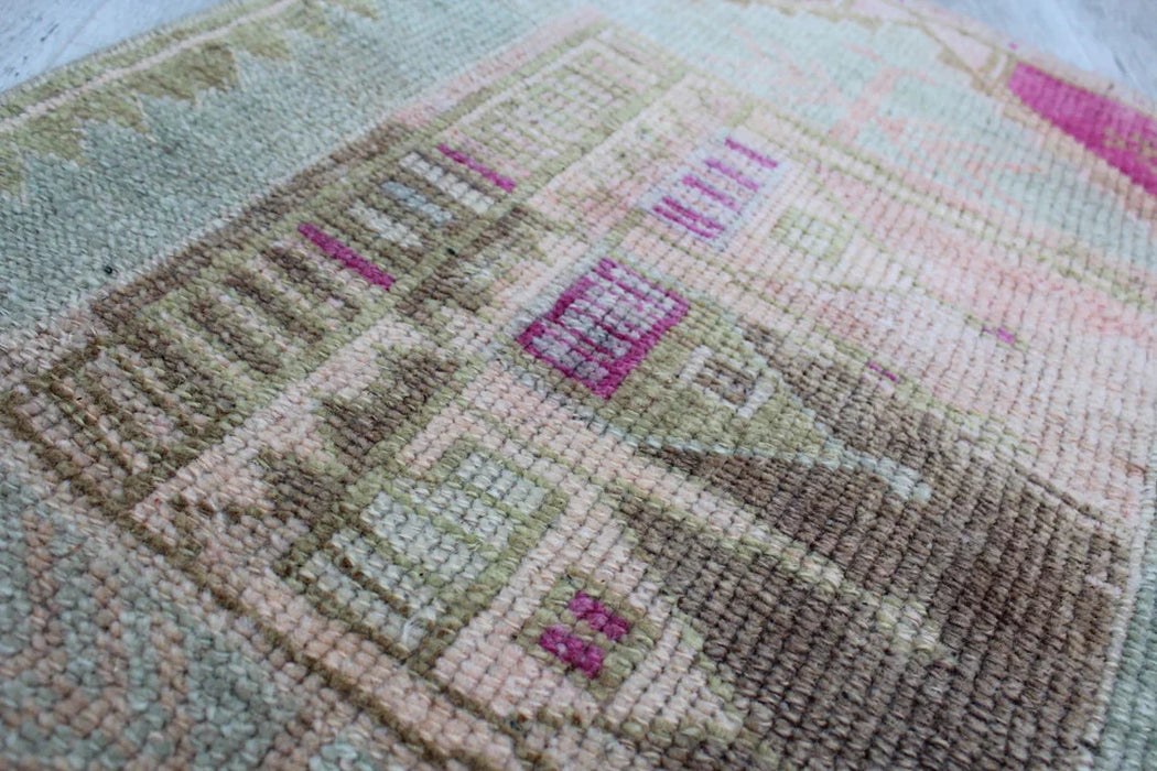 Vintage Hand-Knotted Turkish Wool Rug 56cm x 81cm