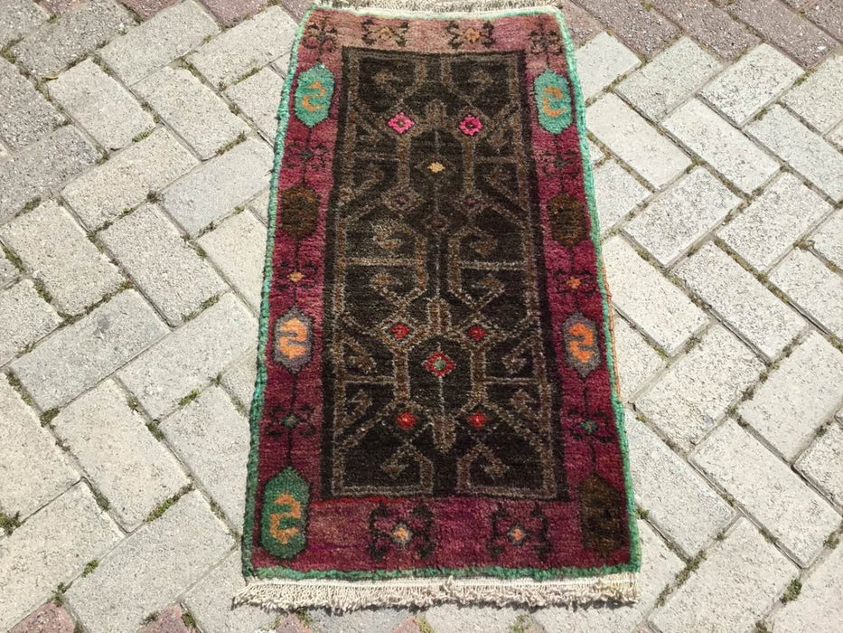 Vintage Hand Knotted Turkish Wool Rug 95cm x 51cm