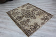 Vintage Hand-Knotted Wool Rug 123 cm x 145 cm Isparta Turkey