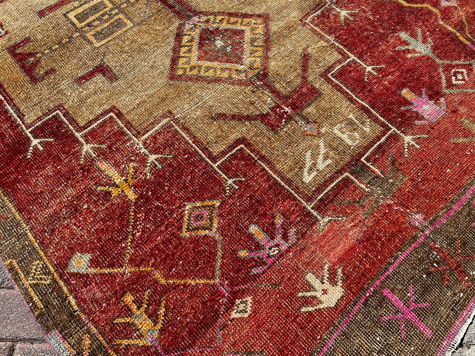 Vintage Hand Knotted Wool Rug 205x151 cm from Turkey