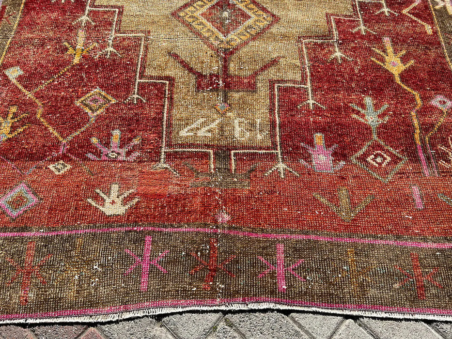 Vintage Hand Knotted Wool Rug 205x151 cm from Turkey