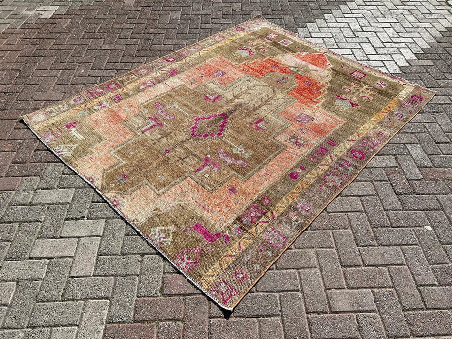 Vintage Hand Knotted Wool Rug 221x180 cm Turkey 1950's