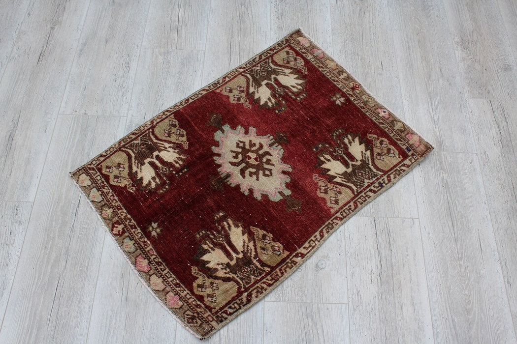 Vintage käsinsolmittu villamatto 55cm x 81cm Turkista