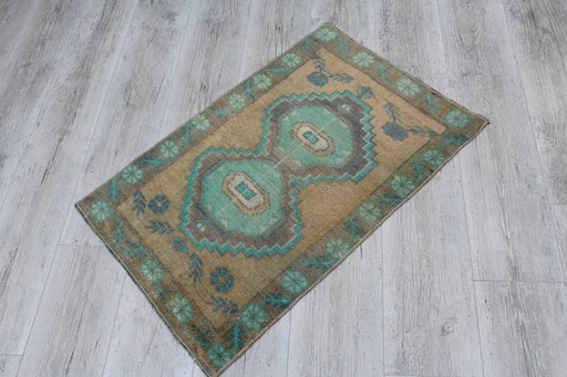 Vintage Hand-Knotted Wool Rug 57cm x 88cm Isparta Turkey