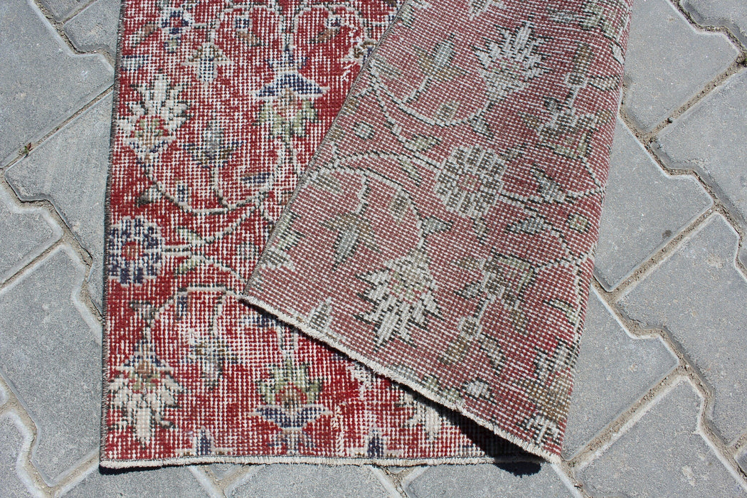 Vintage käsinsolmittu villamatto 80 x 123 cm Isparta Turkey