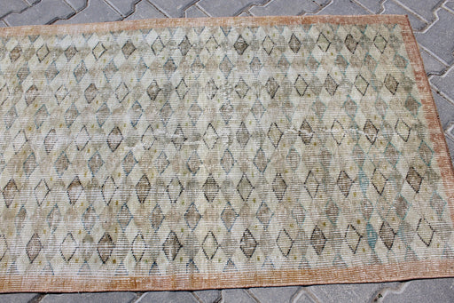 Vintage käsinsolmittu villamatto 82x152cm Isparta Turkey