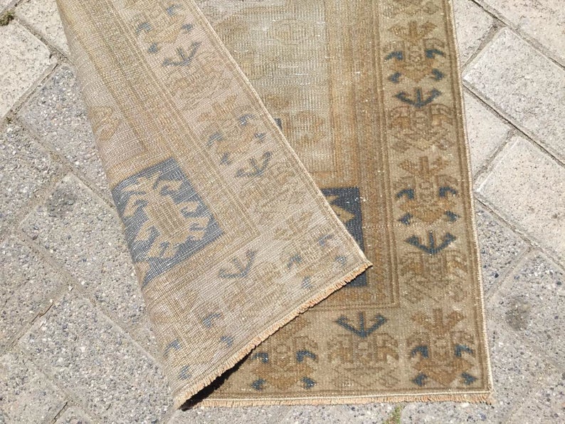 Vintage Handknotted Rug 117cm x 68cm Distressed Design