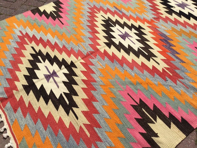 Vintage käsinkudottu Bohemian matto 215cm x 162cm Ainutlaatuinen muotoilu