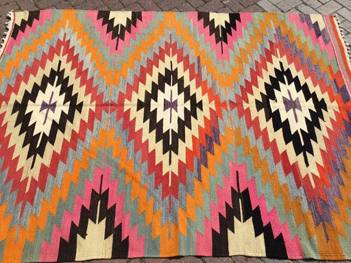 Vintage käsinkudottu Bohemian matto 215cm x 162cm Ainutlaatuinen muotoilu