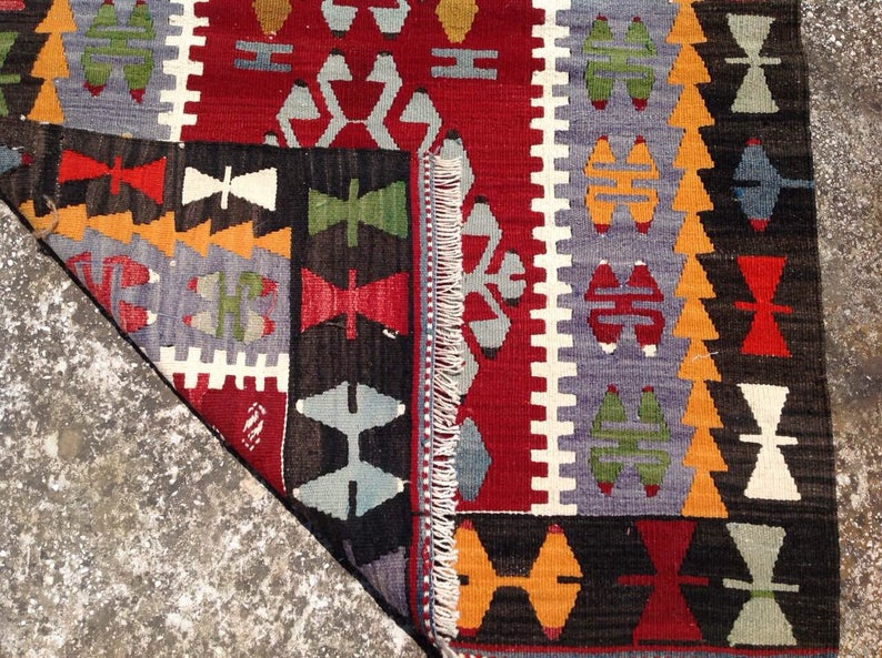 Vintage Handwoven Kilim Rug 128cm x 94cm Unique Design