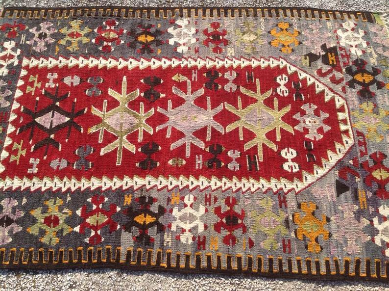 Vintage Handwoven Kilim Rug 137cm x 92cm Unique Design