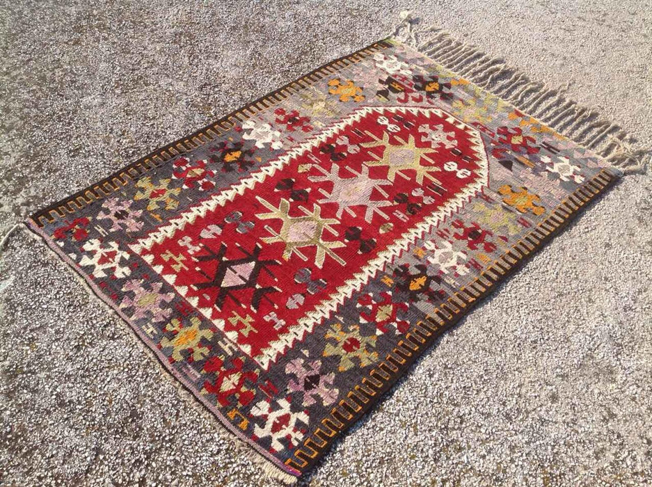 Vintage Handwoven Kilim Rug 137cm x 92cm Unique Design