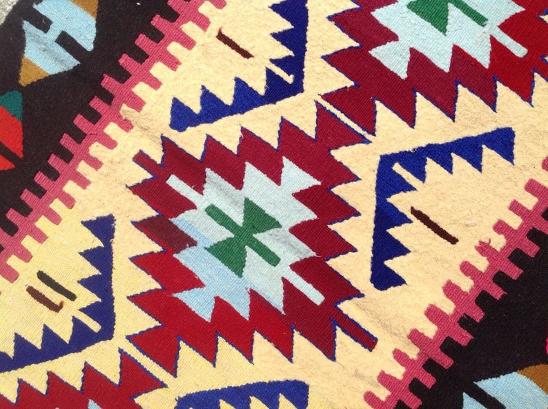 Vintage Handwoven Kilim Rug 145cm x 84cm Wool Acrylic