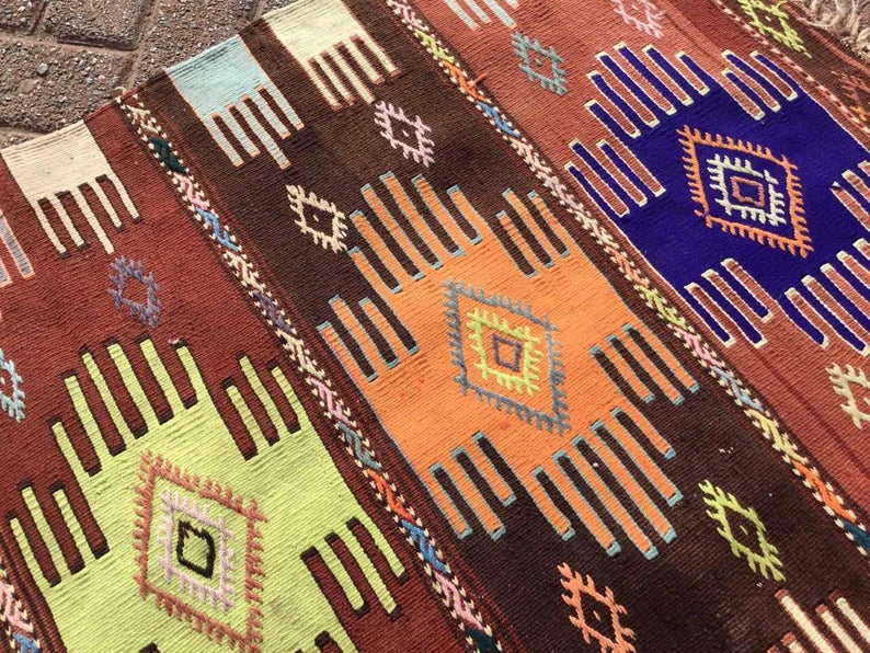 Vintage Handwoven Kilim Rug 147cm x 84cm Wool