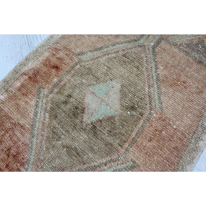 Vintage Handwoven Turkish Kilim 96.5cm x 50.8cm