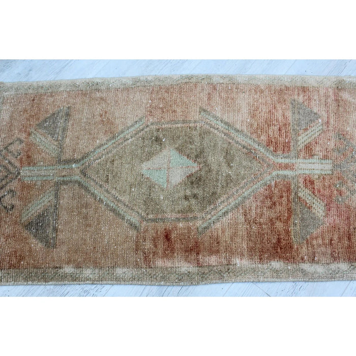 Vintage Handwoven Turkish Kilim 96.5cm x 50.8cm