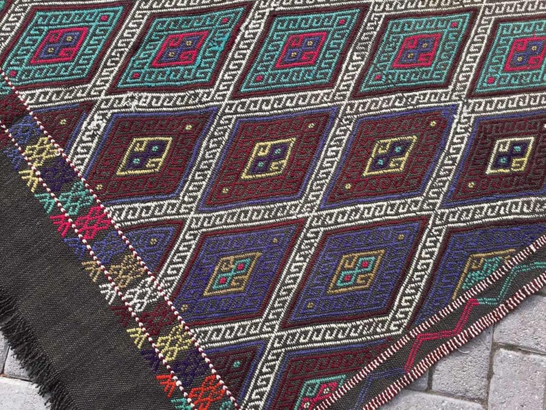 Vintage Handwoven Turkish Rug 166cm x 153cm