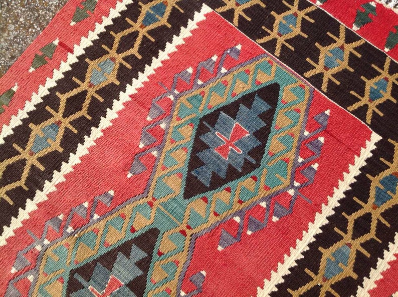 Vintage Handwoven Turkish Rug 179cm x 96cm Wool