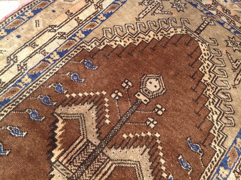 Vintage Handwoven Turkish Rug 190cm x 109cm Unique Design