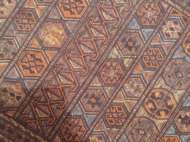 Vintage Handwoven Turkish Rug 210 cm x 139 cm #760