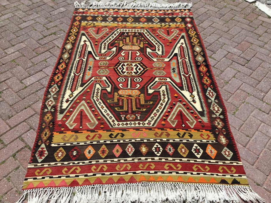 Vintage käsinkudottu turkkilainen matto 221cm x 140cm villapuuvilla