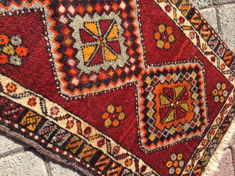 Vintage Handwoven Turkish Rug 88cm x 48cm Unique Design