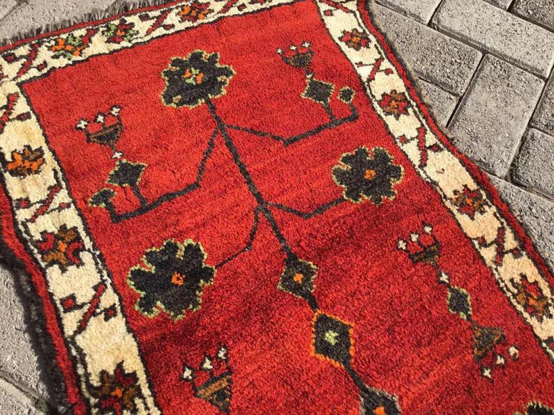 Vintage Handwoven Turkish Rug 90Cm X 57Cm #221