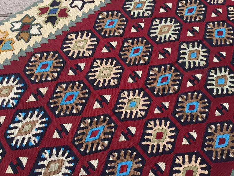 Vintage Handwoven Turkish Wool Rug 184cm x 104cm