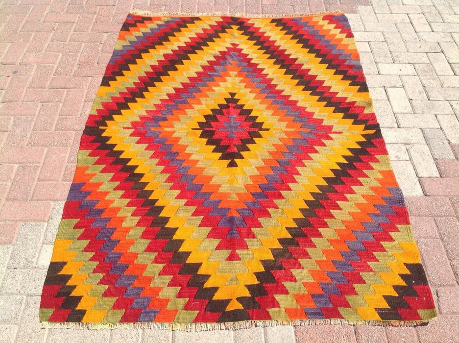 Vintage Handwoven Turkish Wool Rug 190cm x 137cm
