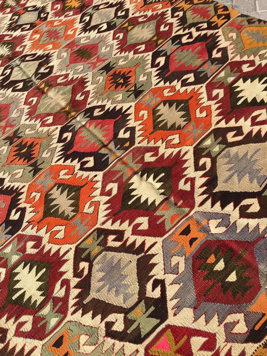 Vintage Handwoven Turkish Wool Rug 269cm x 163cm