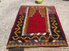 Vintage Handwoven Wool Rug 135cm x 102cm from Turkey