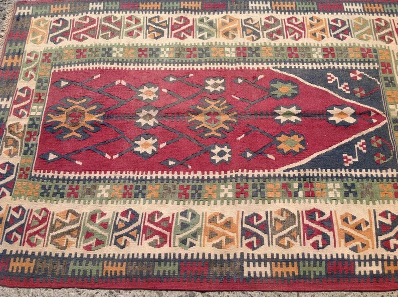 Vintage Handwoven Wool Rug 152cm x 106cm Central Turkey