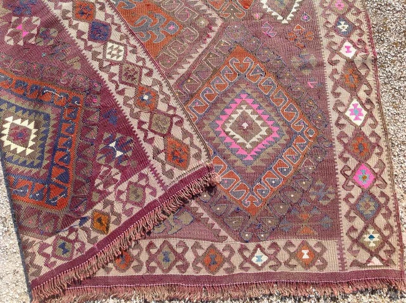 Vintage Handwoven Wool Rug 246 cm x 157 cm Central Turkey