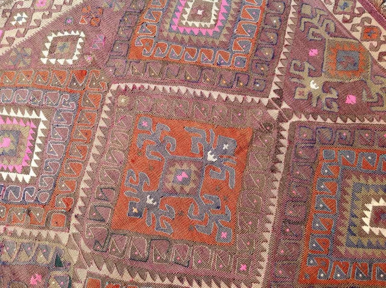 Vintage Handwoven Wool Rug 246 cm x 157 cm Central Turkey