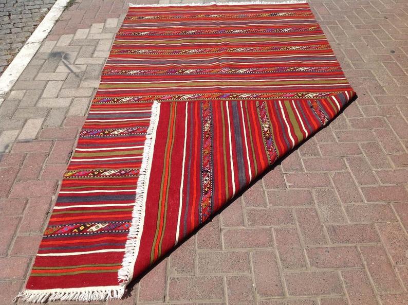 Vintage käsinkudottu villamatto 264cm x 152cm Keski-Turkki