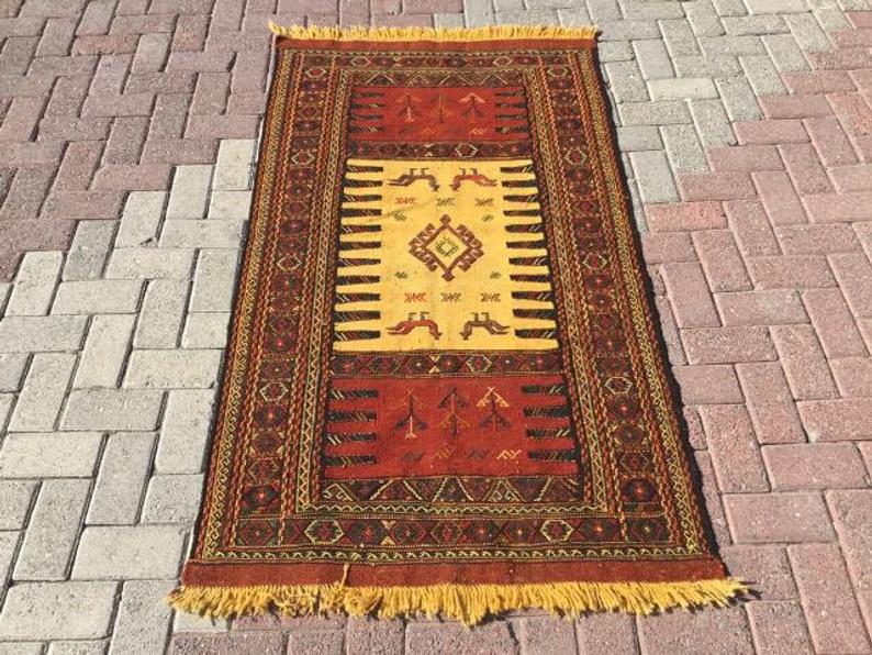 Vintage Handwoven Wool Sumak Kilim Rug 169cm x 95cm