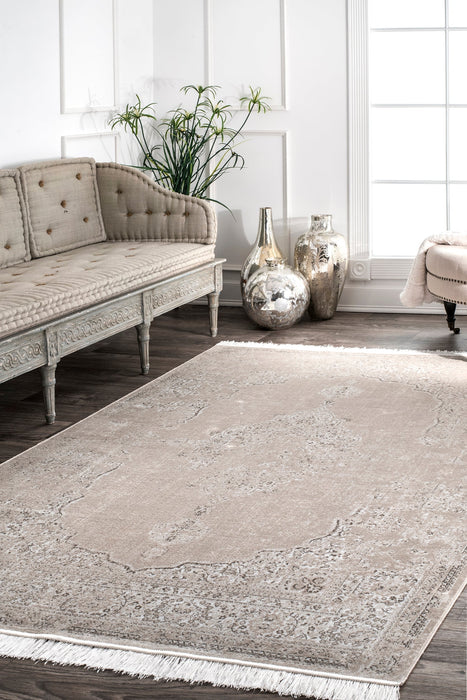 Tappeto con frange di ispirazione vintage in beige