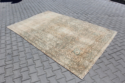 Tappeto turco vintage Isparta 196 cm x 293 cm annodato a mano