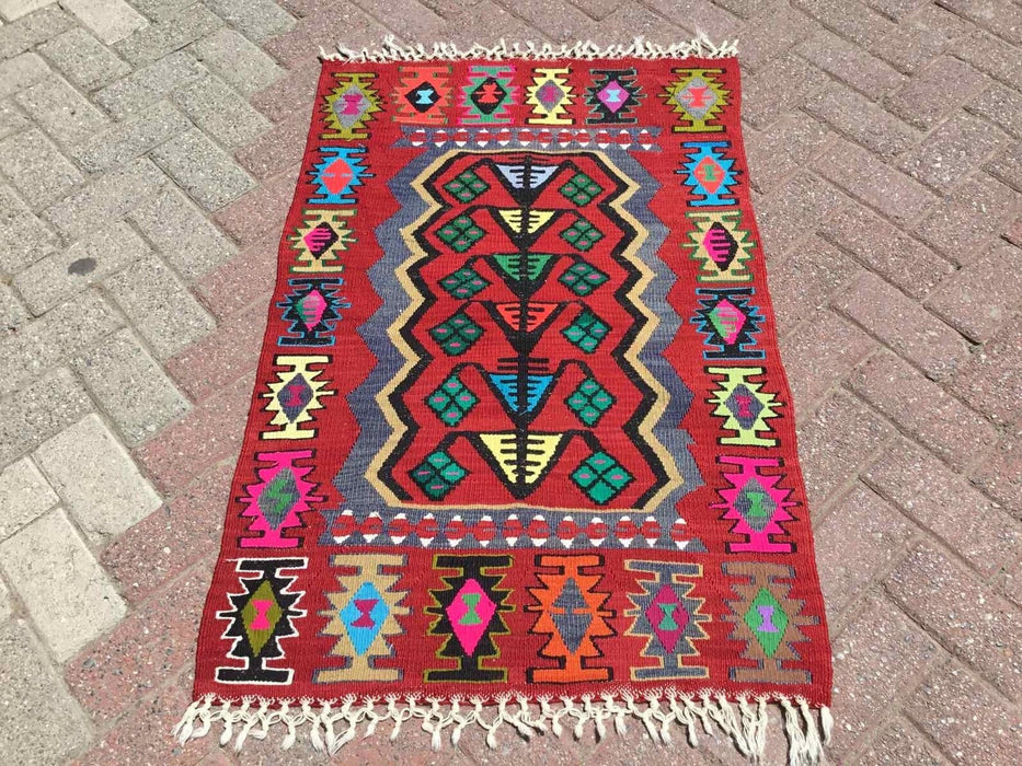 Vintage Kilim Rug 114cm x 85cm Western Turkey