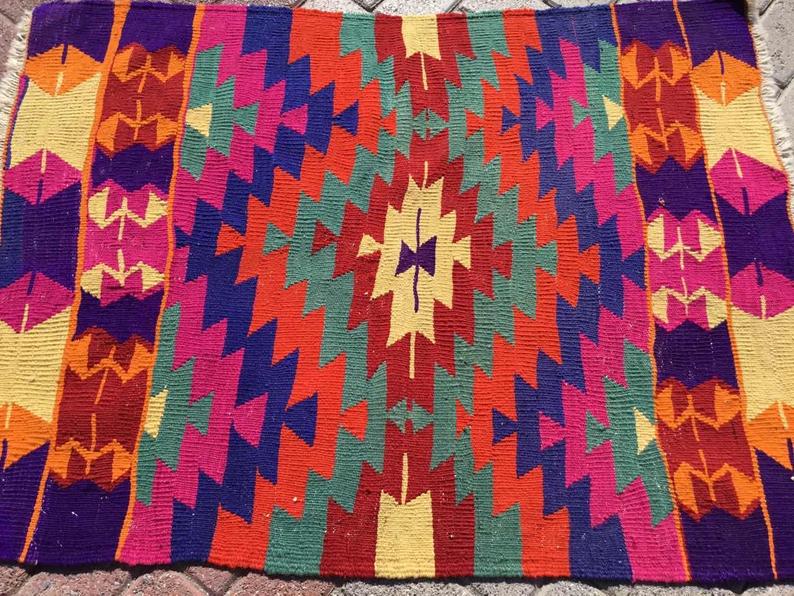 Vintage Kilim Rug 115cm x 86cm Made in Western Turkey