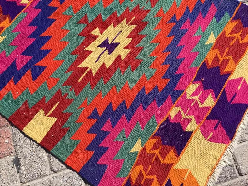 Vintage Kilim Rug 115cm x 86cm Made in Western Turkey