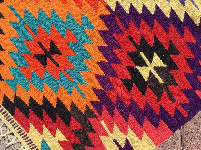 Vintage Kilim Rug 125cm x 88cm Made In Western Turkey