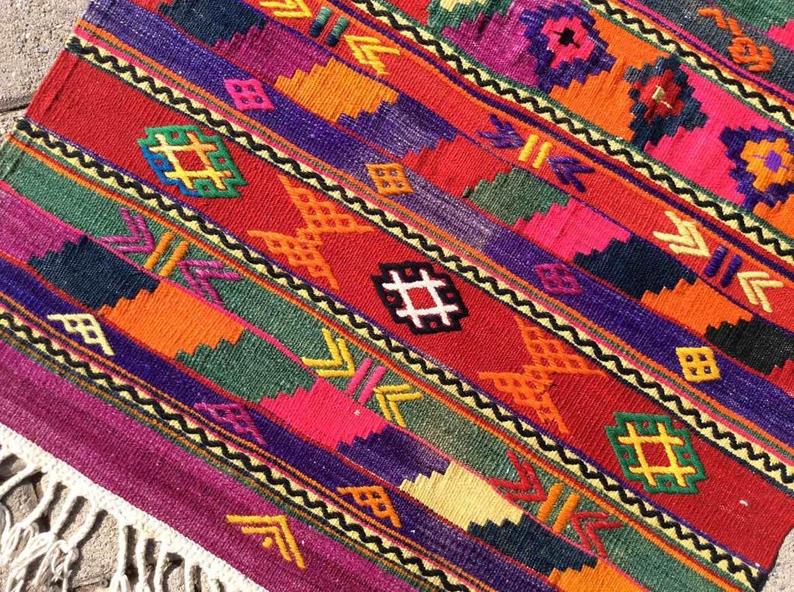 Vintage Kilim Rug 128cm x 76cm Handmade from Turkey