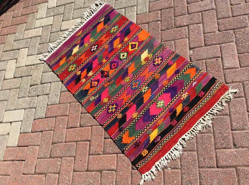 Vintage Kilim Rug 128cm x 76cm Handmade from Turkey