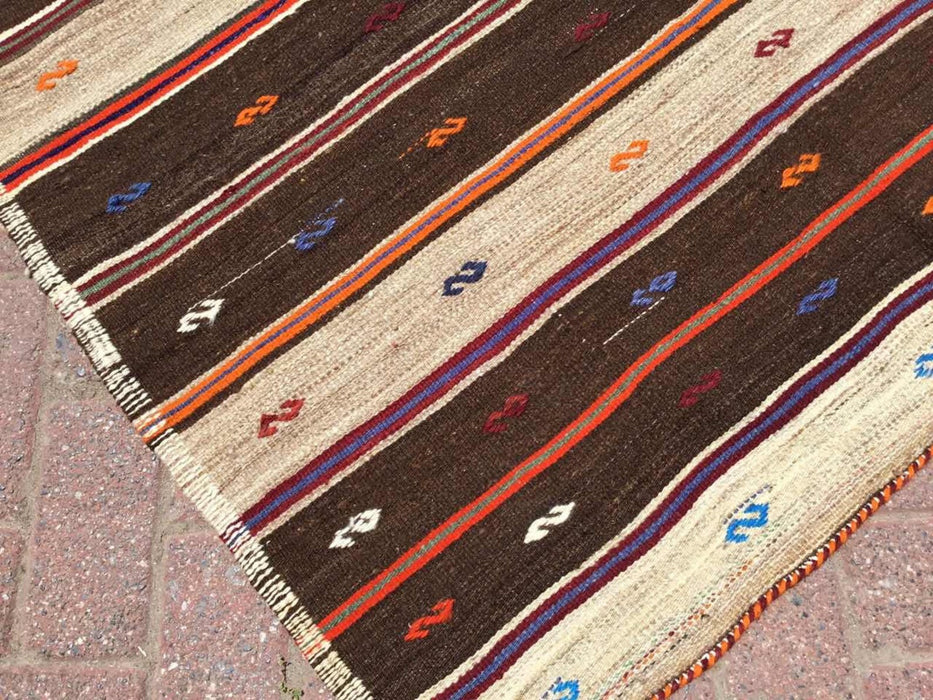 Vintage Kilim Rug 133cm x 114cm Handmade in Turkey