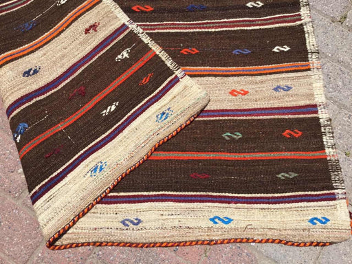 Vintage Kilim Rug 133cm x 114cm Handmade in Turkey