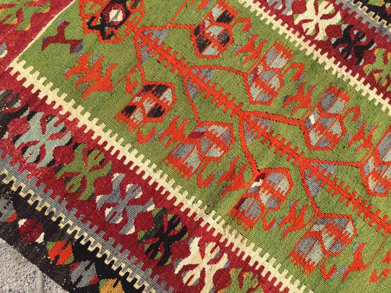 Vintage Kilim Rug 133cm x 90cm Made in Turkey