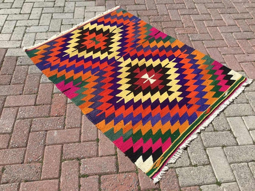 Vintage Kilim Rug 137cm x 107cm Made In Turkey